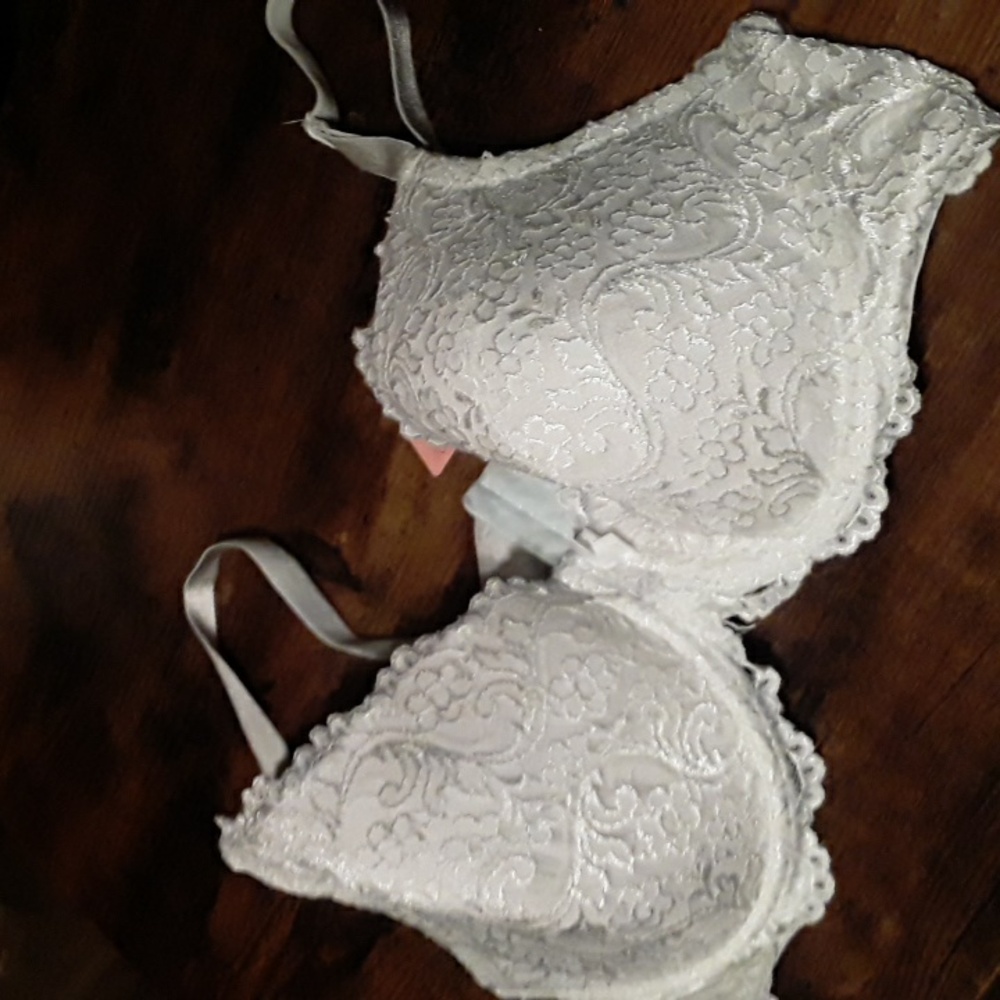 44D Smart & Sexy White Lace Padded Underwire Gorgeous Bra